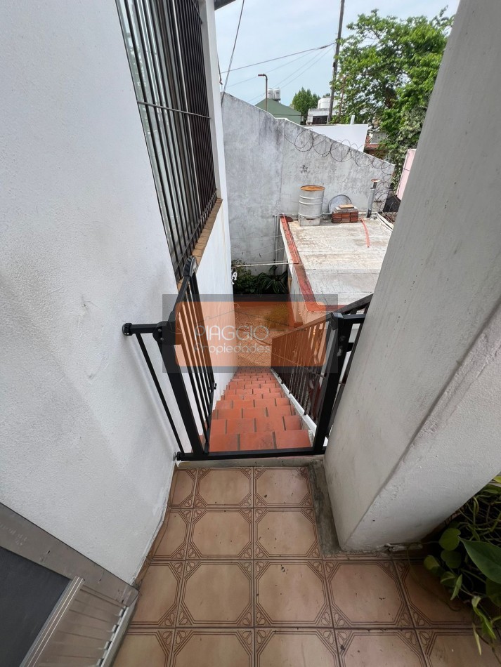  PH. 4 AMBIENTES EN PRIMER PISO EN BOULOGNE 