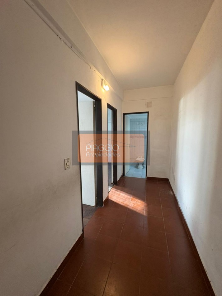 DEPARTAMENTO TRES AMBIENTES CON COCHERA EN VENTA 
