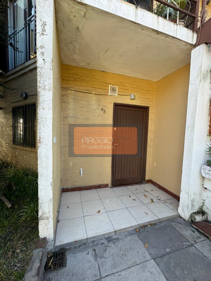 DEPARTAMENTO TRES AMBIENTES CON COCHERA EN VENTA 