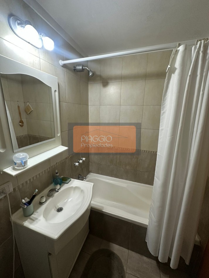 DEPARTAMENTO DE 3 AMB. EN VENTA EN BARRIO CANGURO