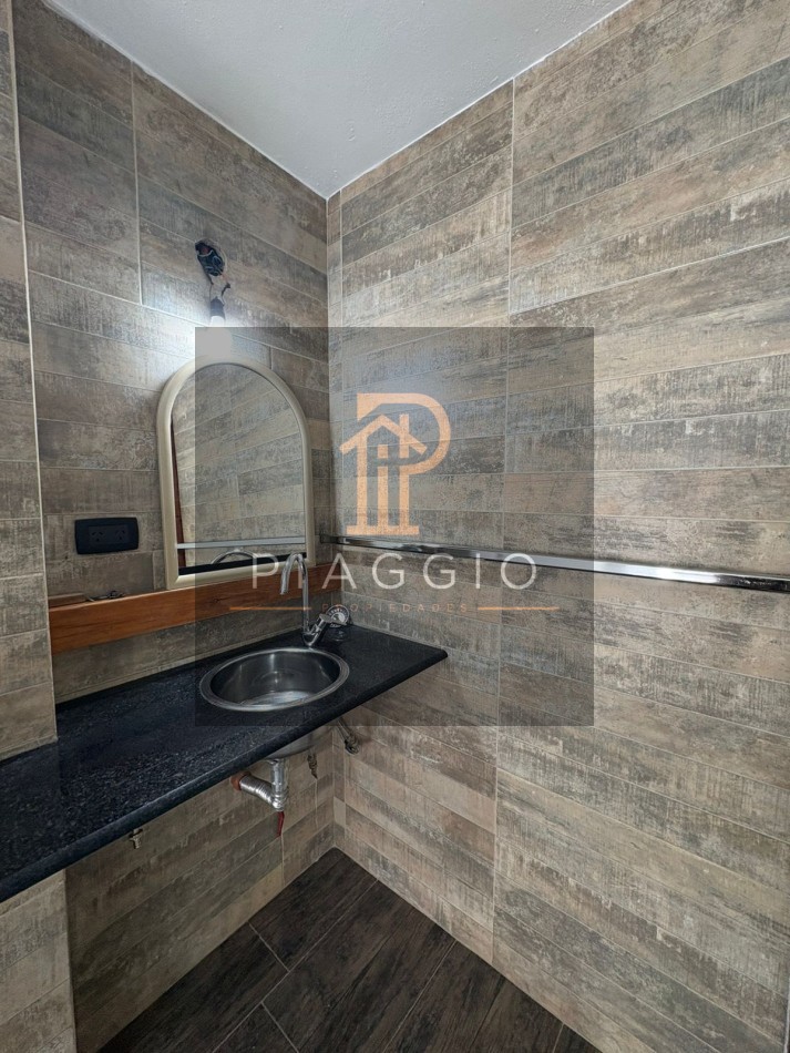 LOCAL EN ALQUILER SOBRE AV. MITRE IMPECABLE 