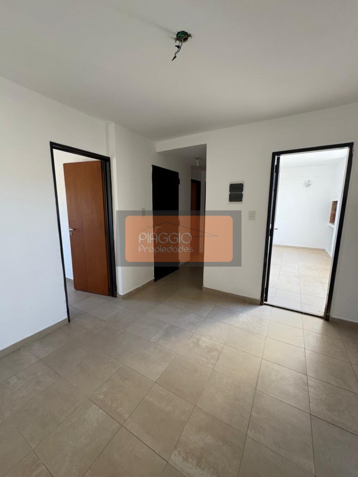 DEPARTAMENTO CON PATIO EN ALQUILER