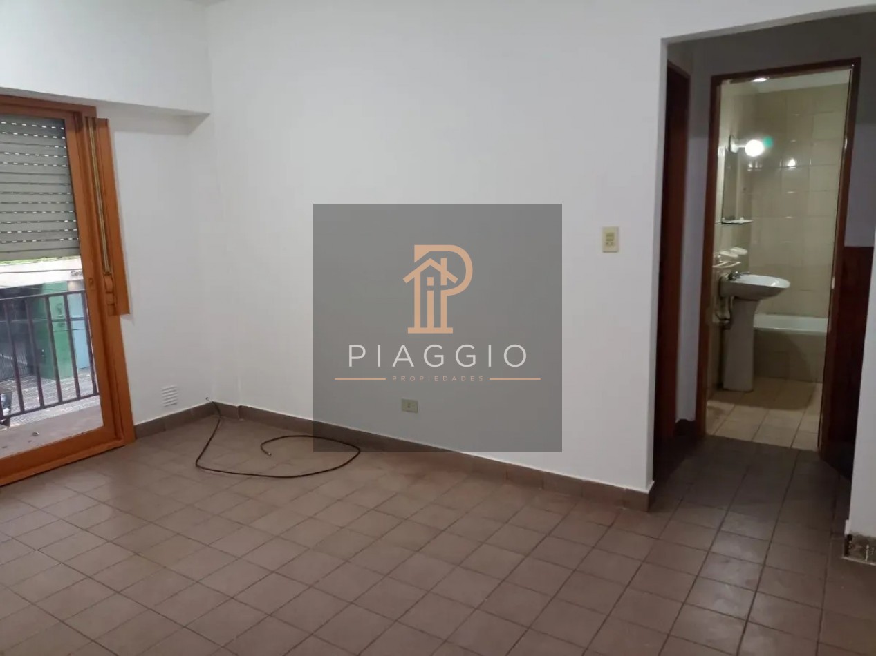 DEPARTAMENTO 2 AMBIENTES CON COCHERA CASEROS