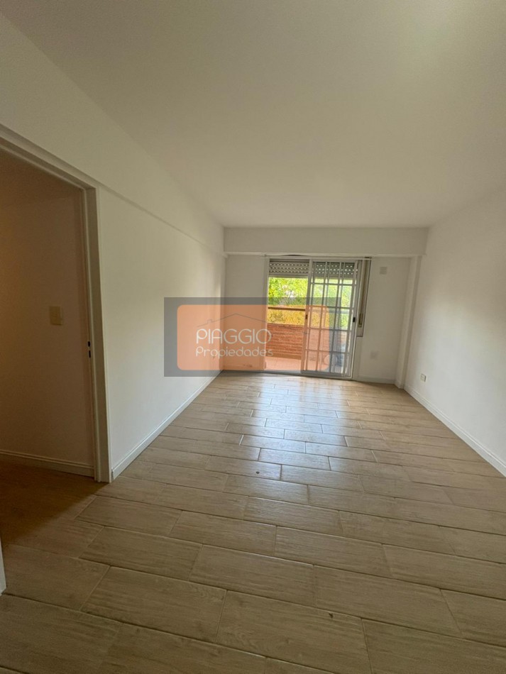 DEPARTAMENTO 3 AMBIENTES CON COCHERA Y BALCON EN ALQUILER