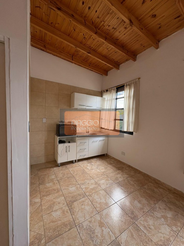 MONOAMBIENTE COMODO, MUY LUMINOSO EN ALQUILER.