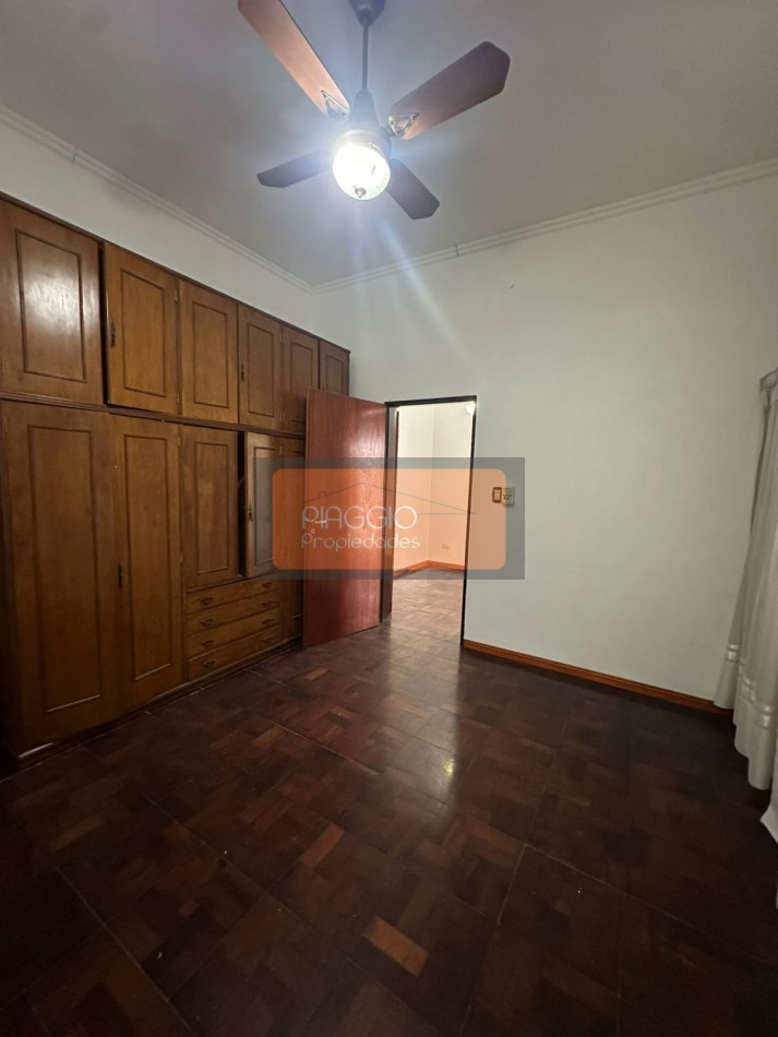 CASA 3 AMBIENTES CON TERRRENO EN VENTA EN MUNRO 