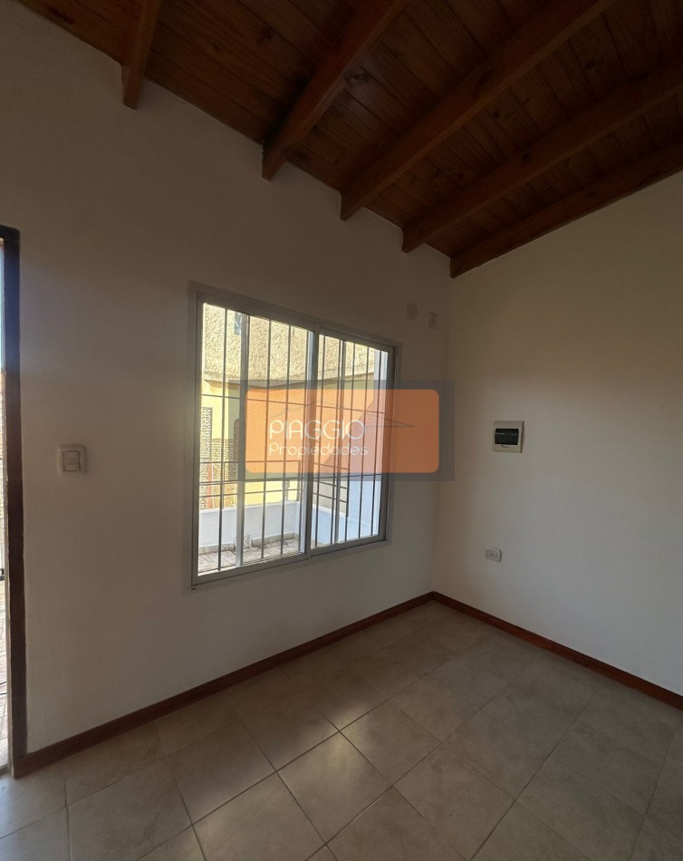 NUEVO INGRESO!! PH. EN PRIMER PISO 3 AMBIENTES CON BALCON