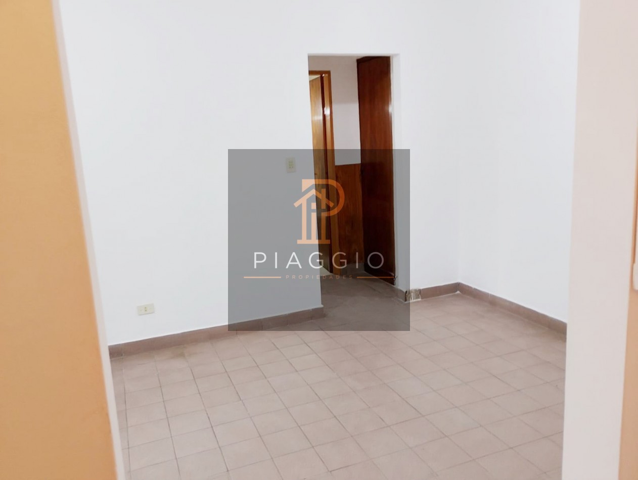 DEPARTAMENTO 2 AMBIENTES CON COCHERA CASEROS