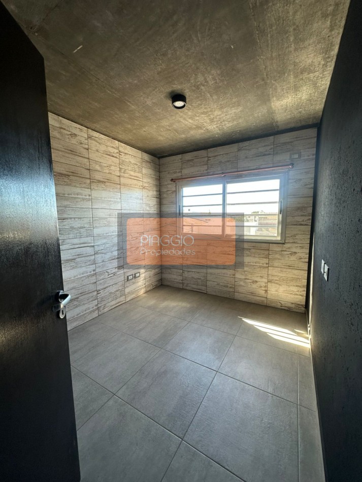 DUPLEX 4 AMBIENTES ESTILO INDUSTRIAL- VILLA ADELINA