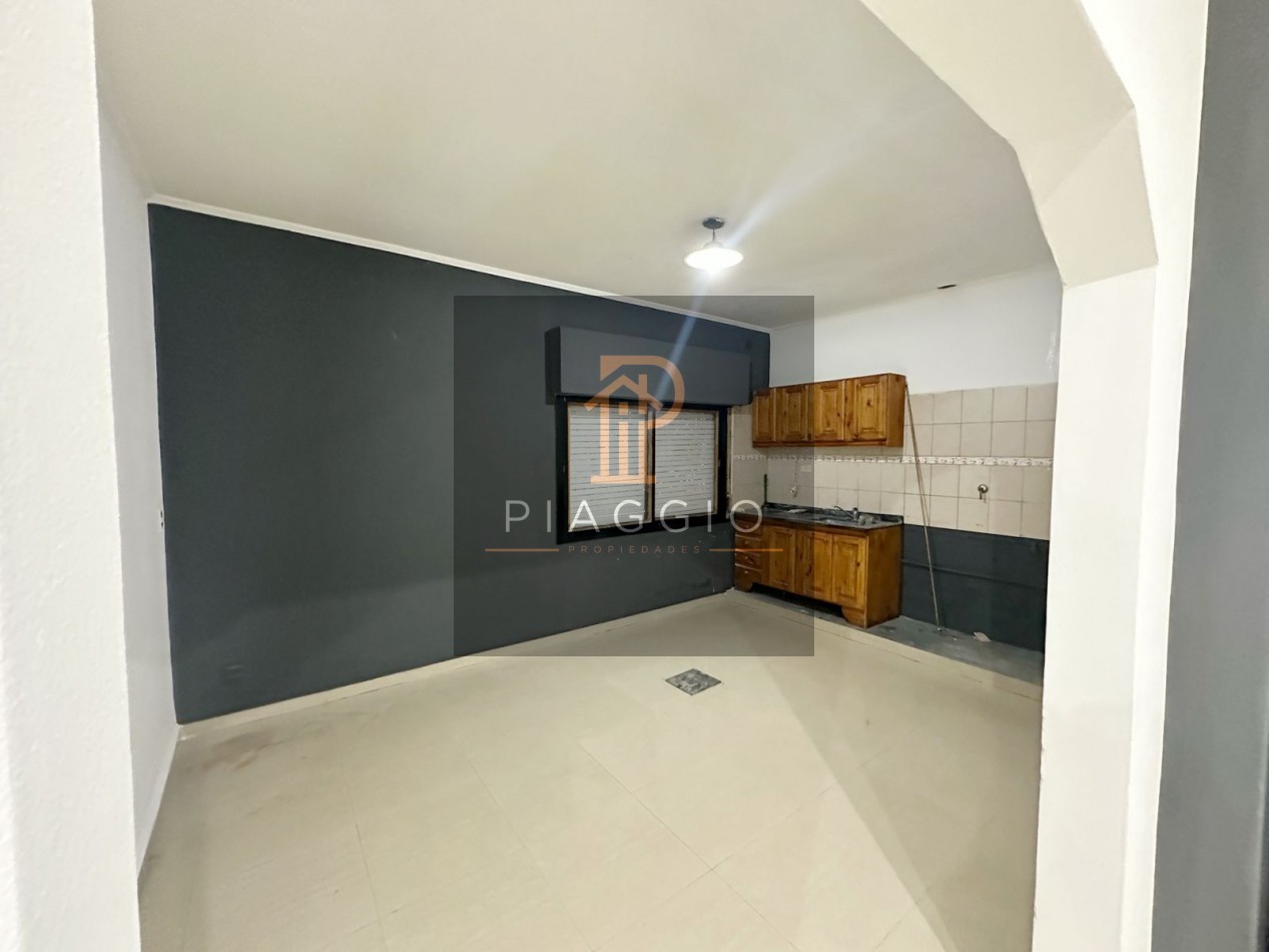 CASA EN ALQUILER 3 AMBIENTES EN PABLO PODESTA 