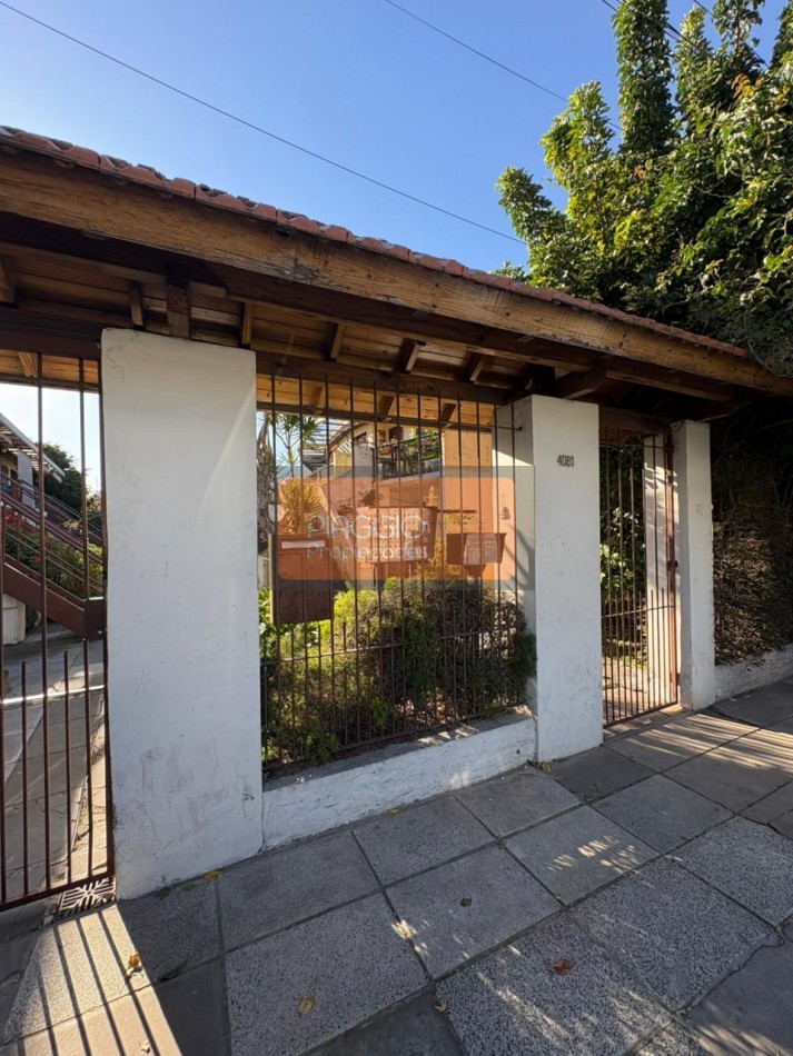 DEPARTAMENTO TRES AMBIENTES CON COCHERA EN VENTA 