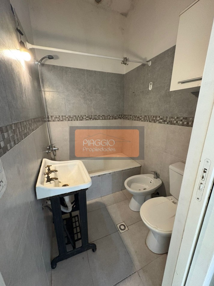 PH TRES AMBIENTES EN ALQUILER CON COCHERA