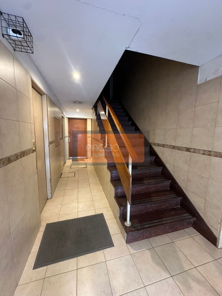 DEPARTAMENTO 3 AMBIENTES CON BALCON- EXCELENTE UBICACION!!