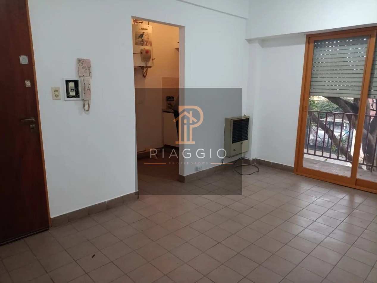 DEPARTAMENTO 2 AMBIENTES CON COCHERA CASEROS