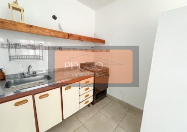 DEPARTAMENTO TRES AMBIENTES CON BALCON EN ALQUILER