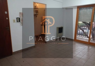 DEPARTAMENTO 2 AMBIENTES CON COCHERA CASEROS